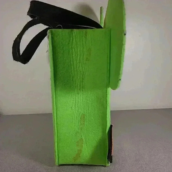 Disney Mickey Mouse Felt Trick or Treat Candy Bag Glow in the Dark Halloween - Picture 4 of 6